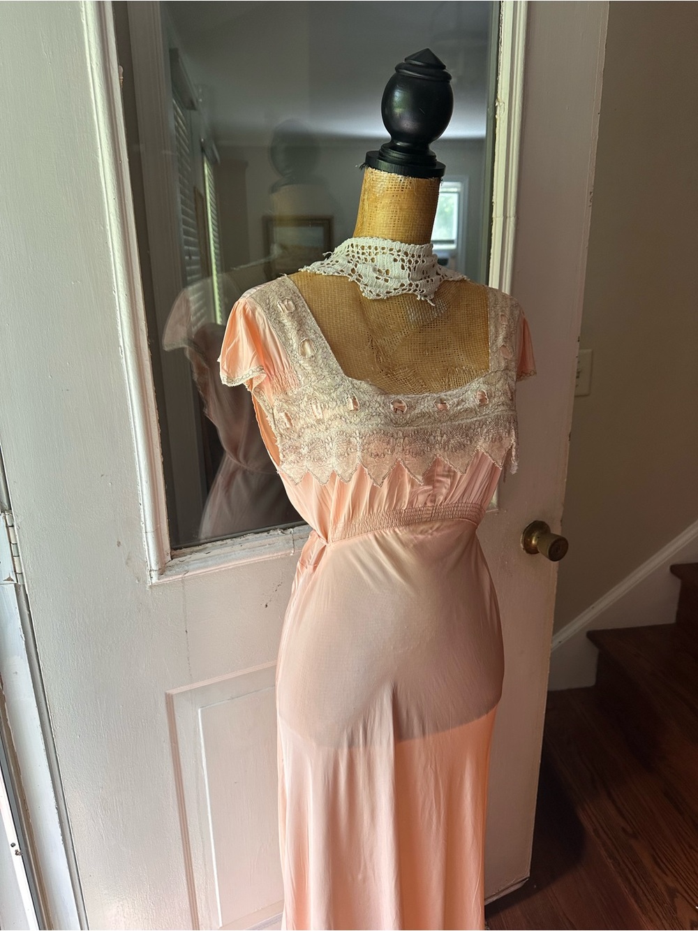 1920s Vintage Peach liquid and lace slip dress - Picture 3 of 9